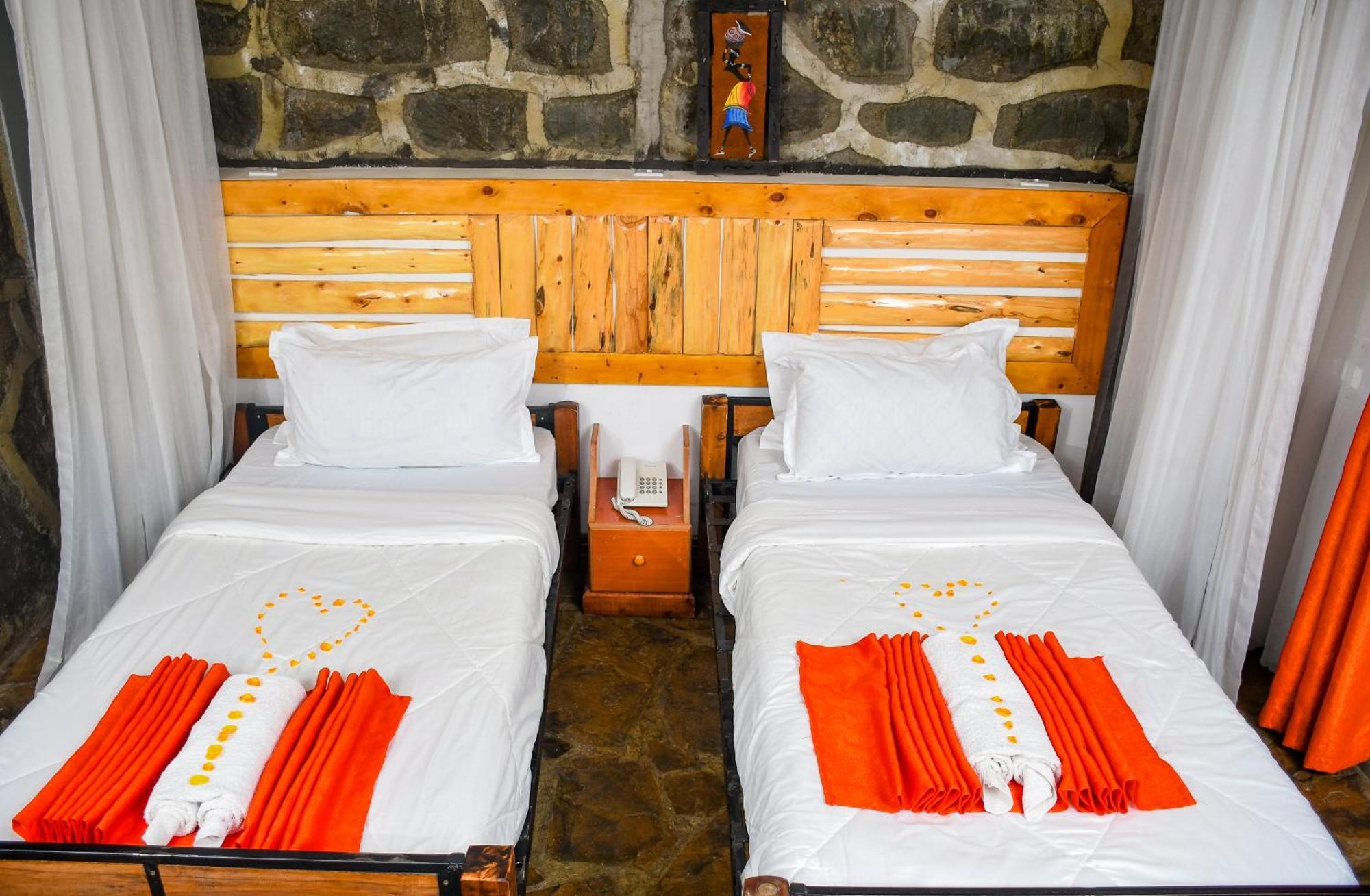Dovenest Lodge Naivasha Exterior foto